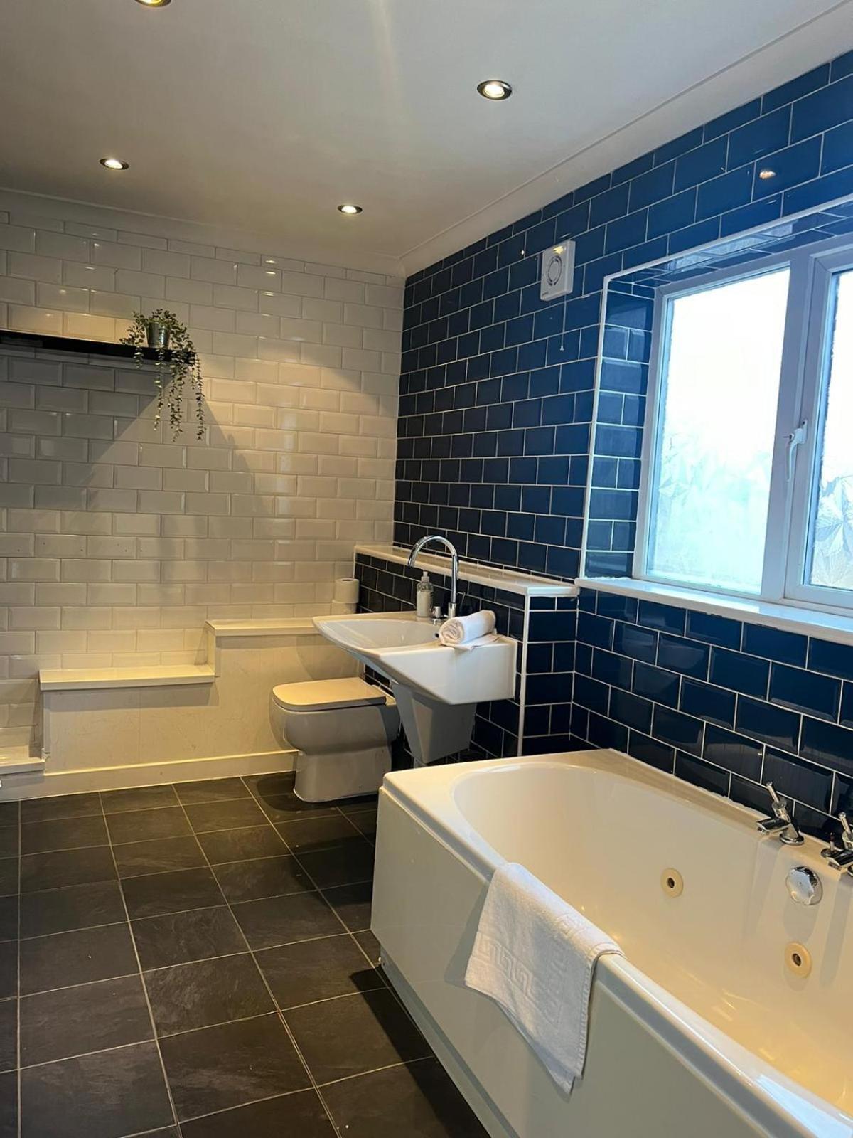 3 Bedroom Property Close To Beach South Shields Extérieur photo